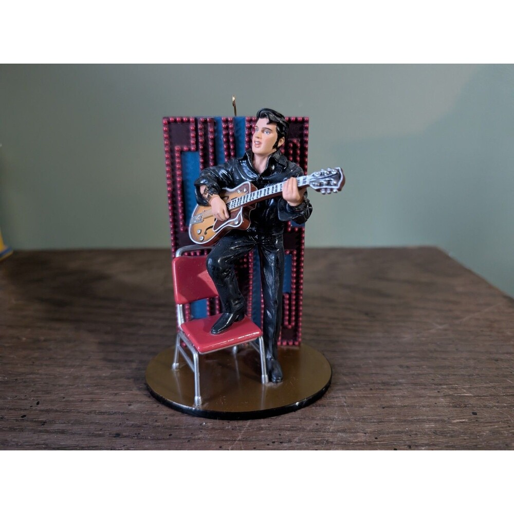 Carlton Heirloom Elvis Presley Musical Ornament 'Are You Lonesome Tonight' 2001